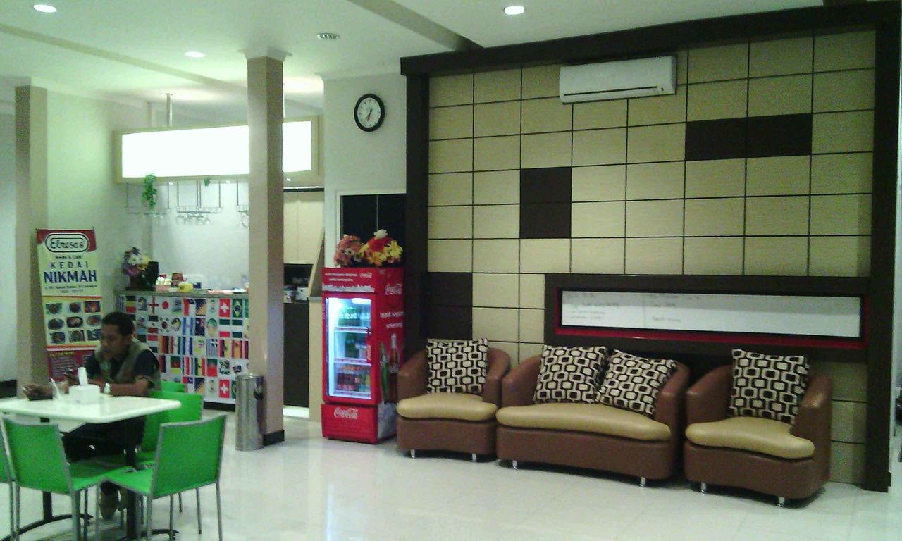 Hotel Elresas Lamongan 外观 照片